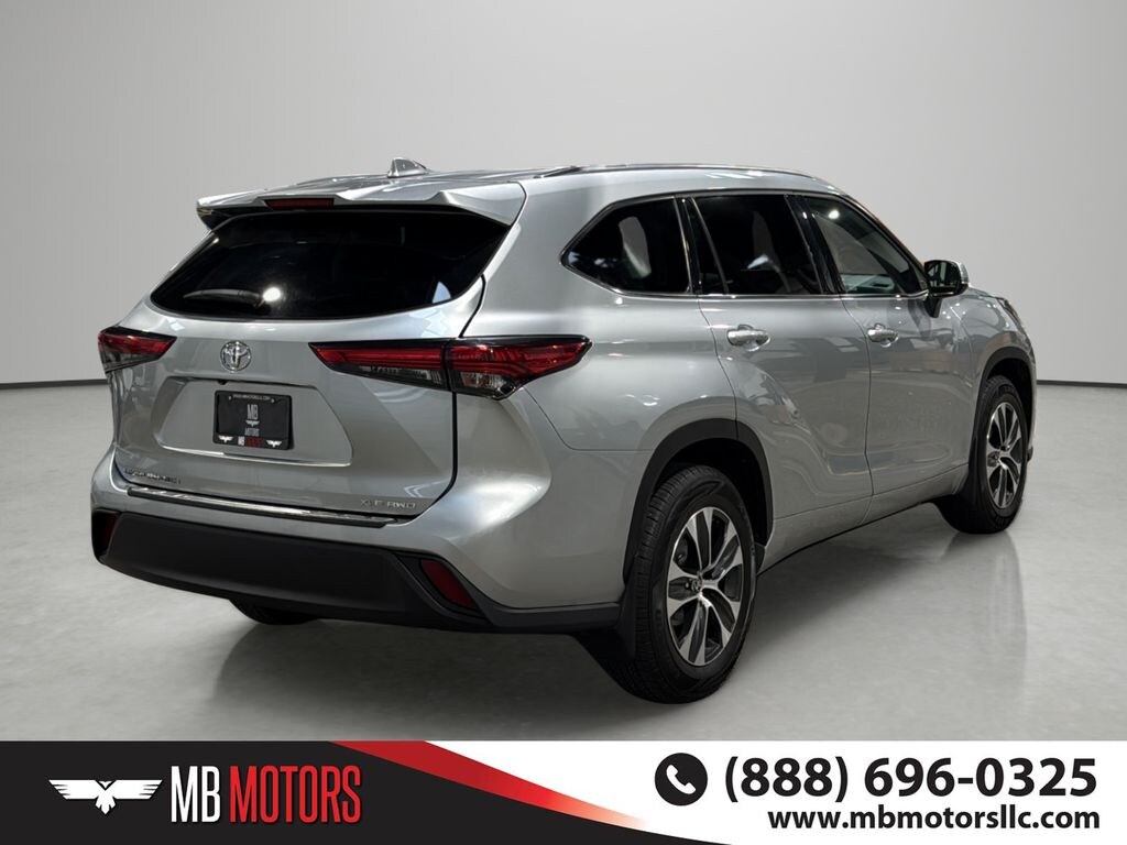 Used 2021 Toyota Highlander XLE SUV