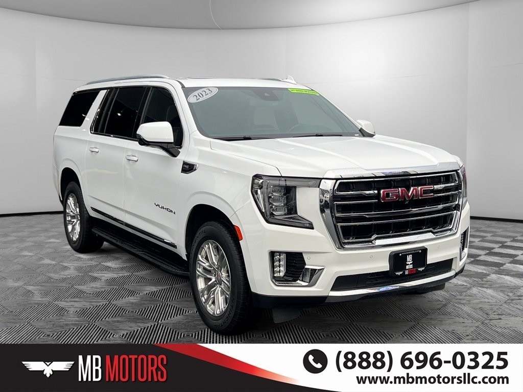 2023 GMC Yukon XL SLT's photo