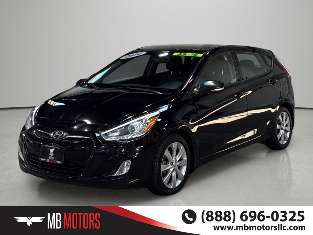 Used 2014 Hyundai Accent SE Hatchback