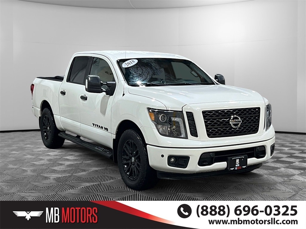 Used 2018 Nissan Titan SV Truck Crew Cab