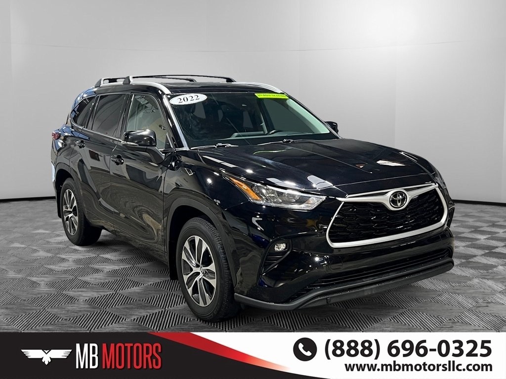 Used 2022 Toyota Highlander XLE SUV