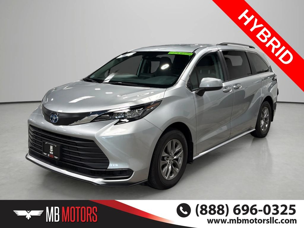 2024 Toyota Sienna