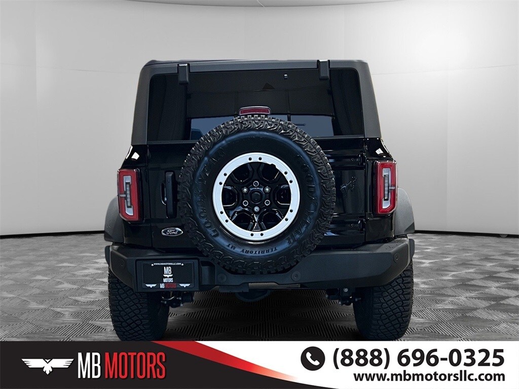 2024 Ford Bronco Wildtrak photo 3
