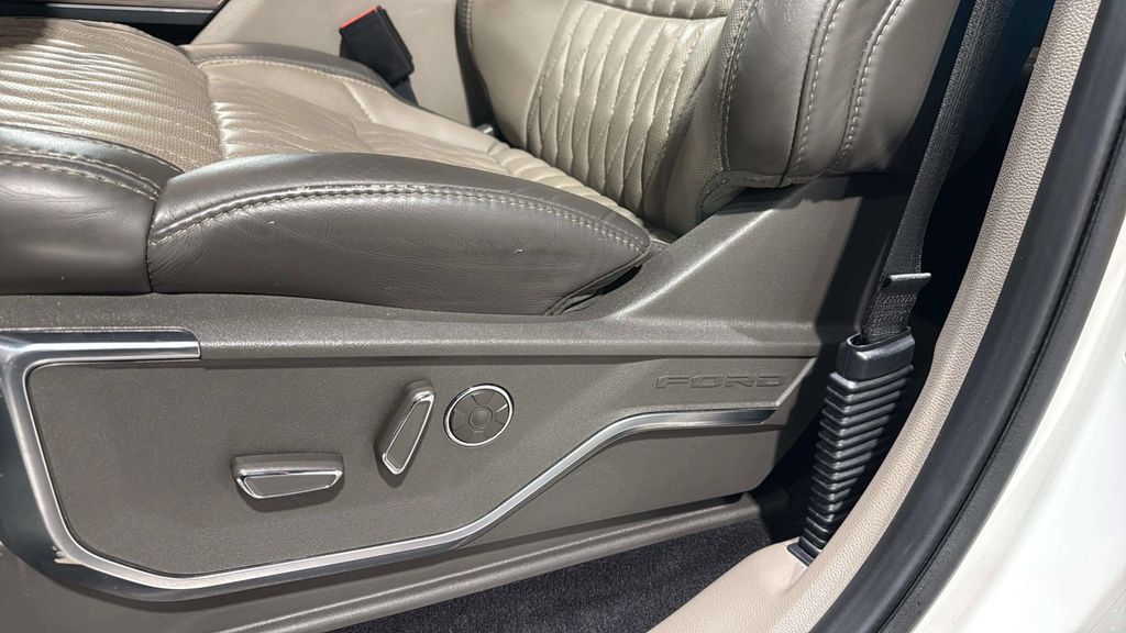 2024 Ford F-150 Platinum - Photo 29