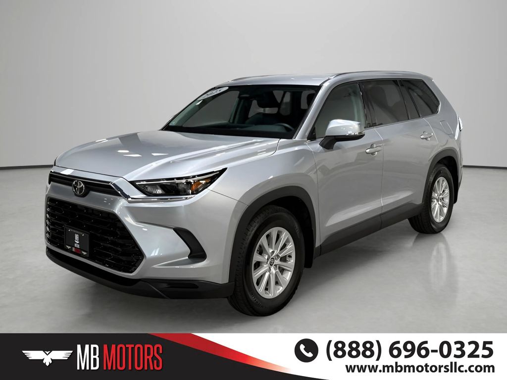 2025 Toyota Grand Highlander XLE AWD's photo