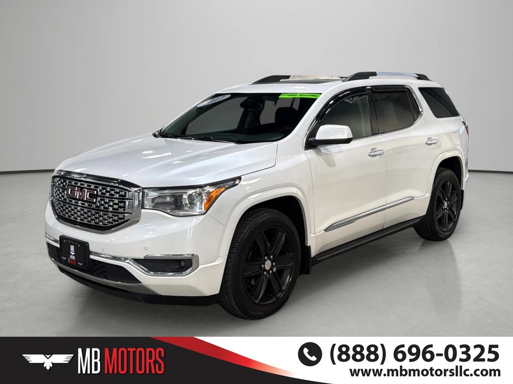 2017 GMC Acadia Denali AWD's photo