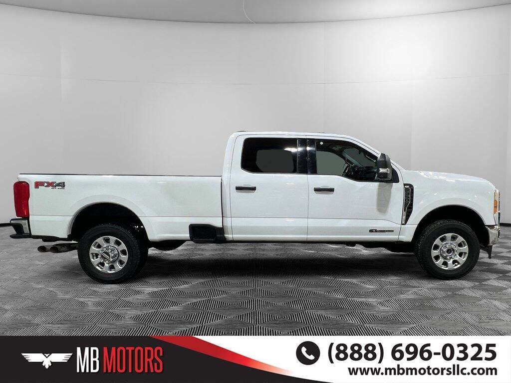 Used 2023 Ford F-350 XLT Truck Crew Cab