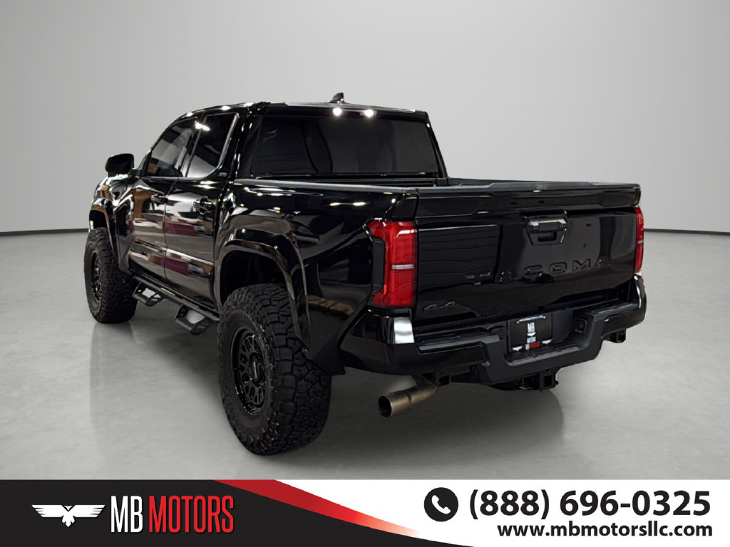 Used 2025 Toyota Tacoma SR5 Truck Double Cab