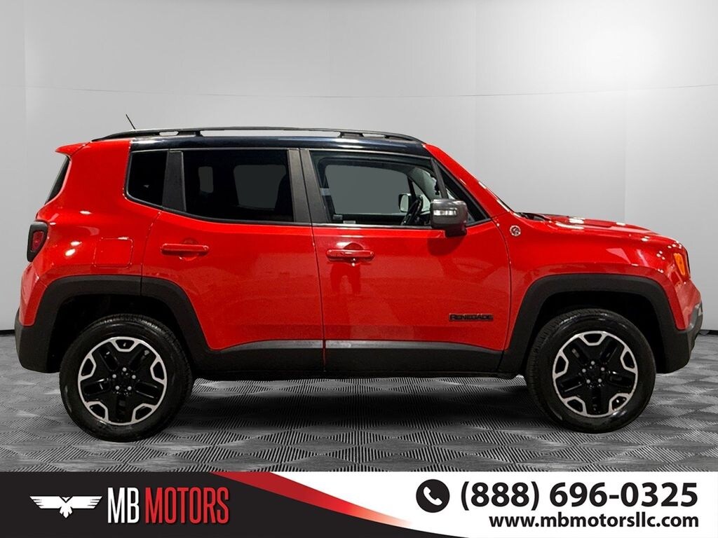 Used 2017 Jeep Renegade Trailhawk SUV