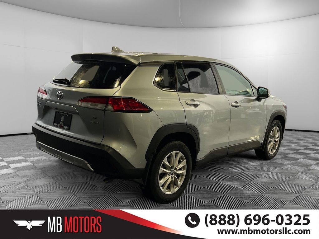 Used 2023 Toyota Corolla Cross LE SUV