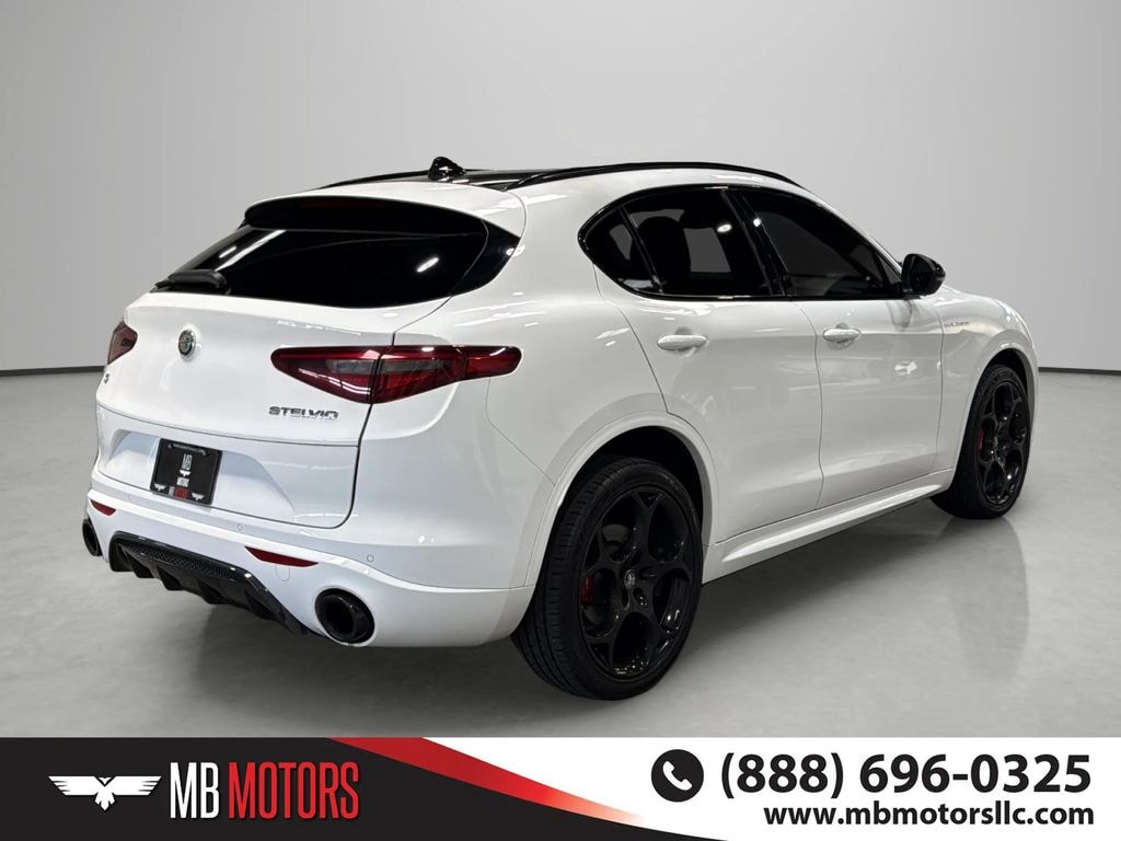 Used 2022 Alfa Romeo Stelvio Veloce SUV