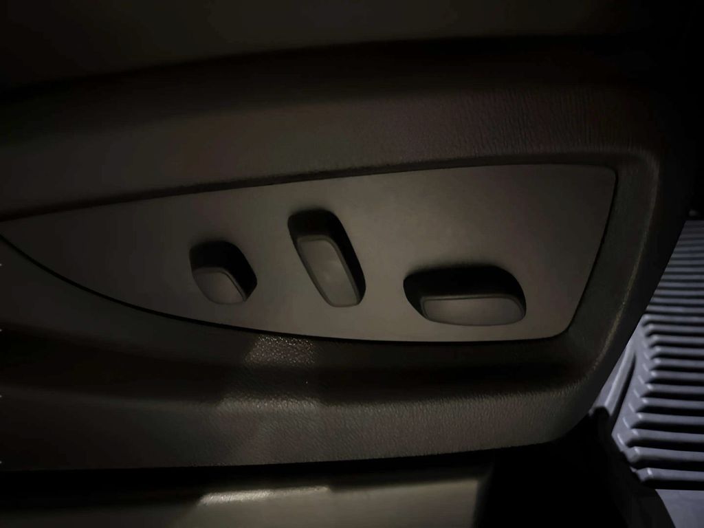 2018 Chevrolet Silverado 3500HD LTZ - Photo 14