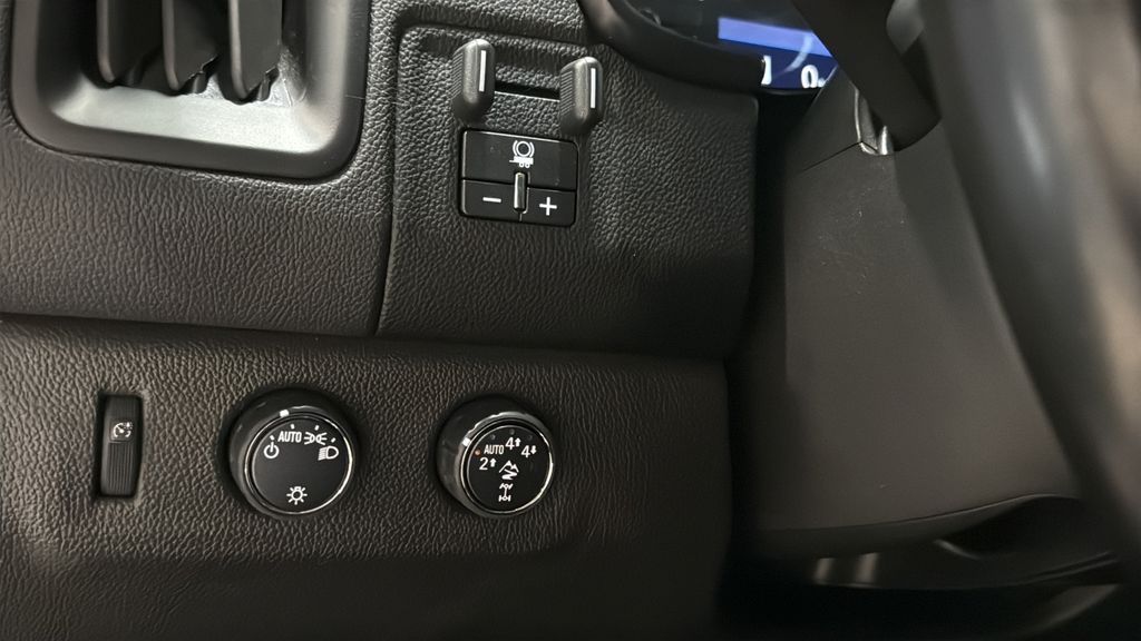 2022 Chevrolet Colorado ZR2 - Photo 31