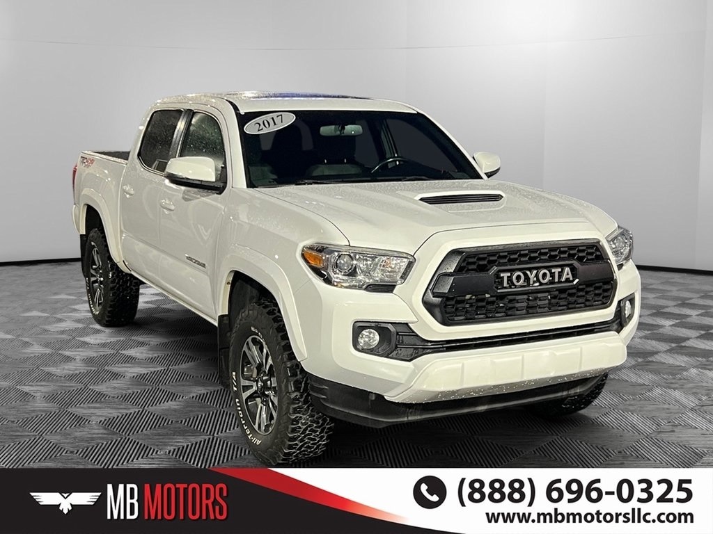 2017 Toyota Tacoma TRD Sport's photo