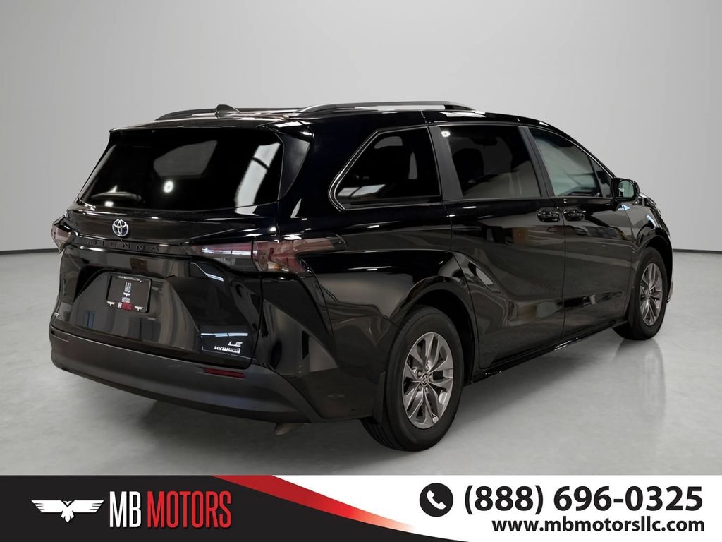 Used 2024 Toyota Sienna LE Van Passenger Van