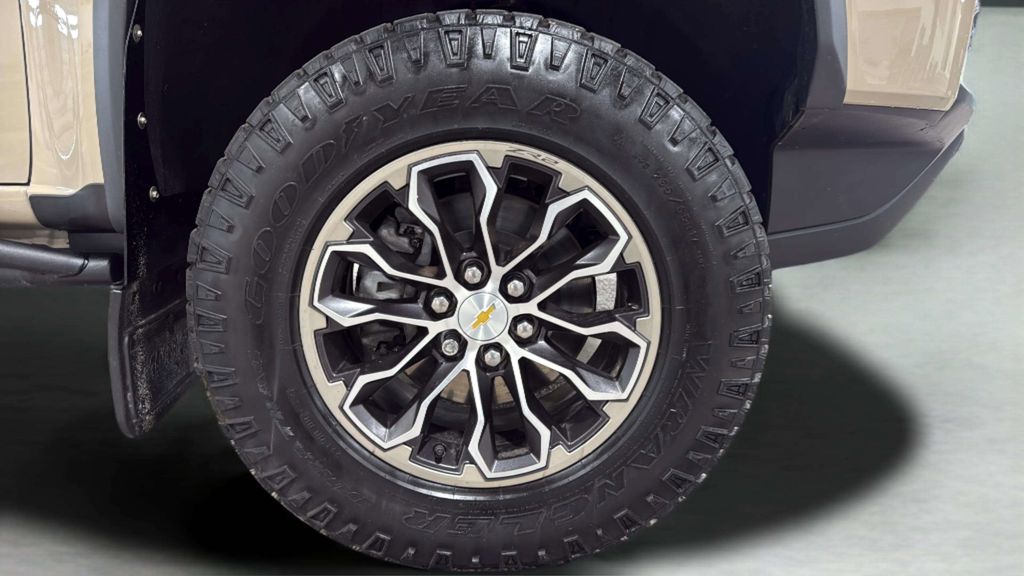 2022 Chevrolet Colorado ZR2 - Photo 37