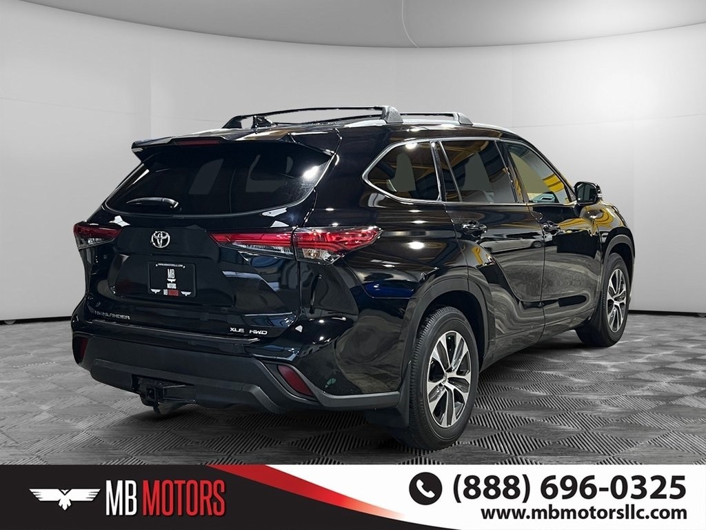 Used 2022 Toyota Highlander XLE SUV