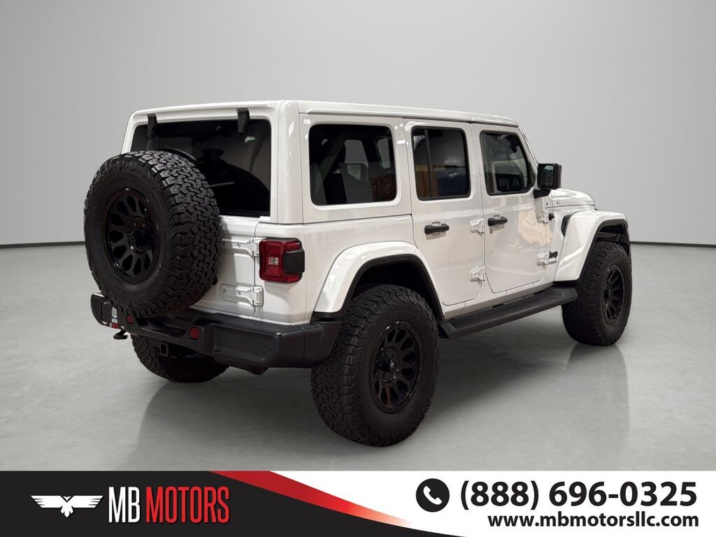 Used 2021 Jeep Wrangler Unlimited Sahara Altitude SUV