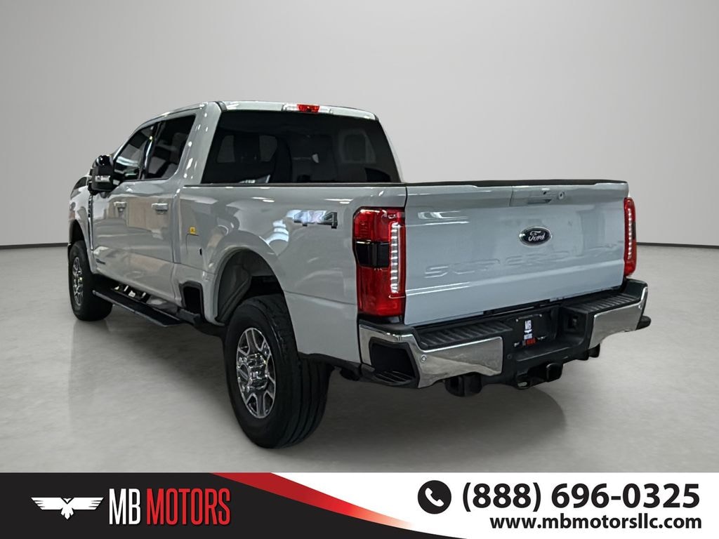 Used 2025 Ford F-350 Lariat Truck Crew Cab