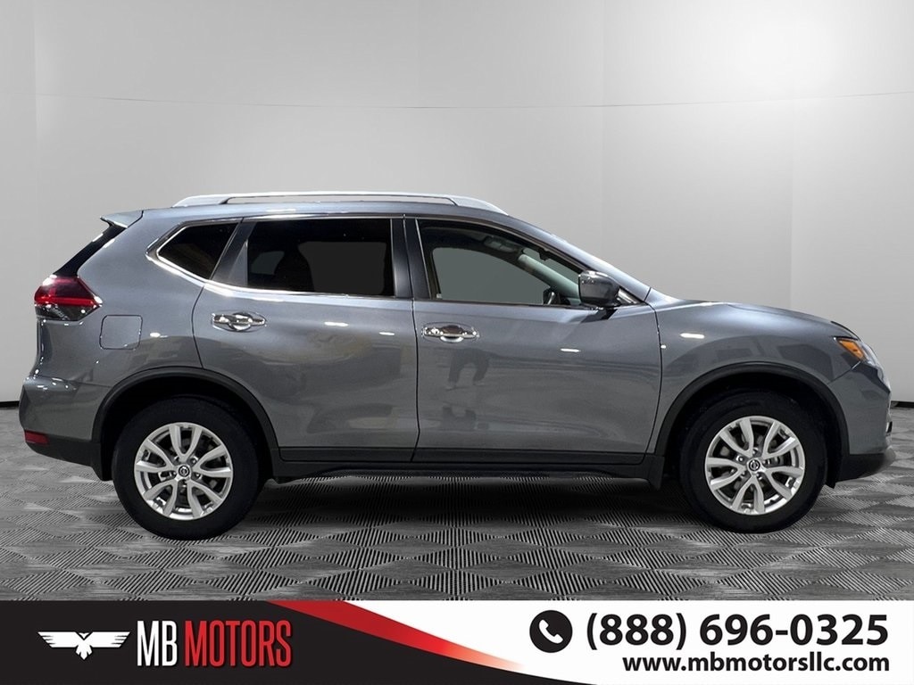 Used 2019 Nissan Rogue SV SUV