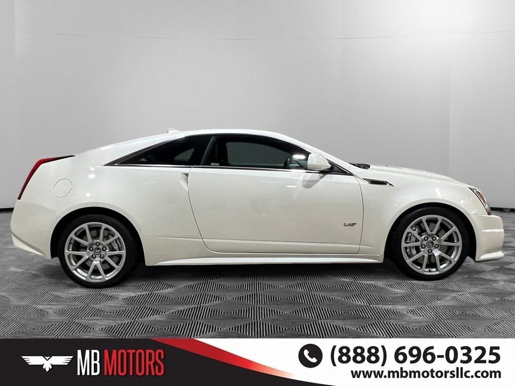 Used 2011 CADILLAC CTS-V Base Coupe