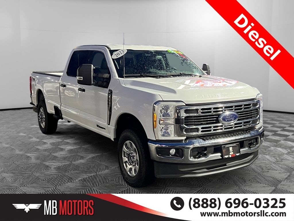 Used 2023 Ford F-350 XLT Truck Crew Cab