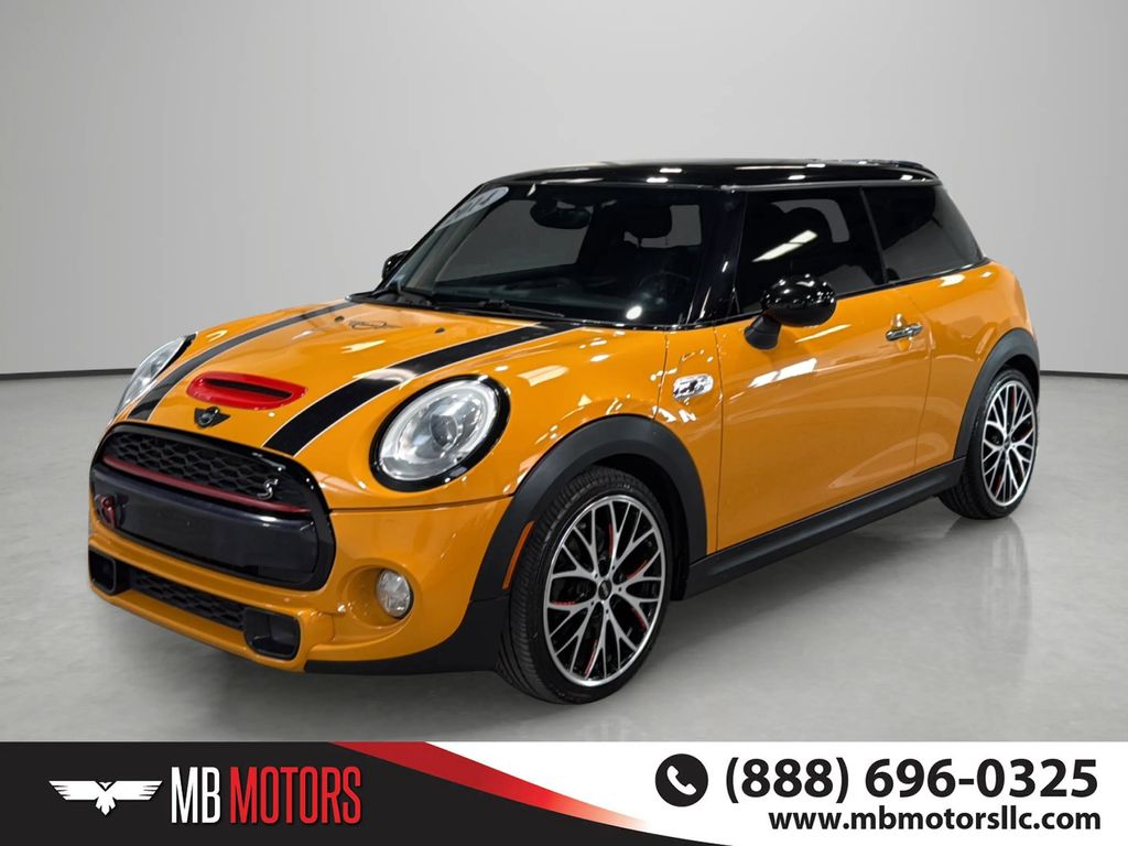 2014 MINI Cooper S's photo