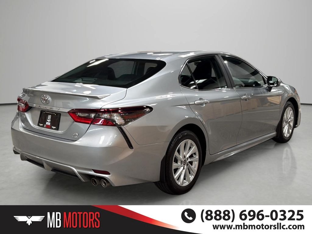 Used 2023 Toyota Camry SE Sedan