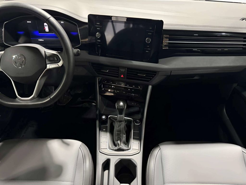 2025 Volkswagen Jetta SE - Photo 31
