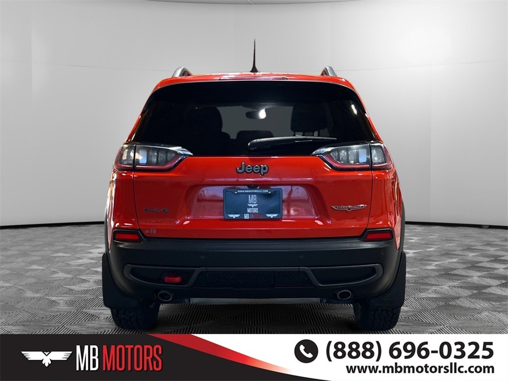 Used 2021 Jeep Cherokee Trailhawk SUV
