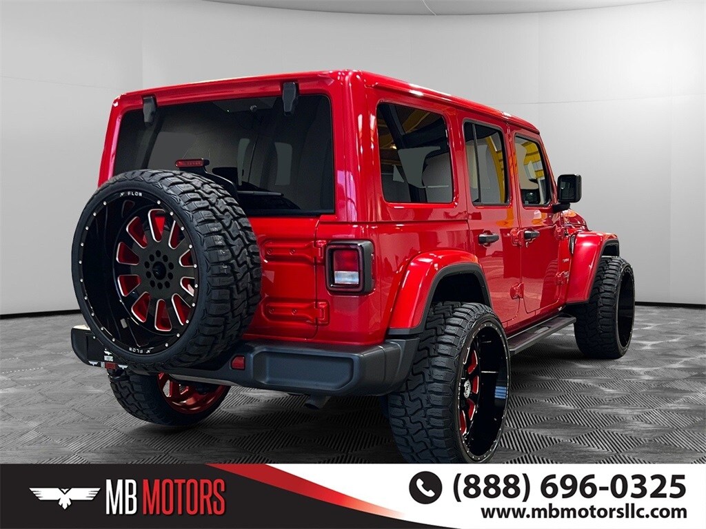 2023 Jeep Wrangler Sahara photo 3
