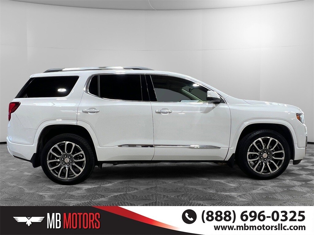 2021 Gmc Acadia Denali photo 2