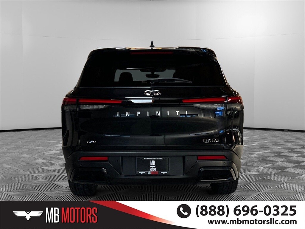 2023 Infiniti QX60 Luxe photo 4