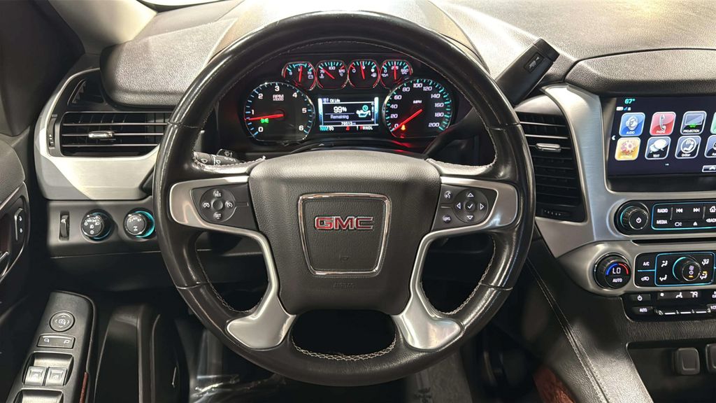 2020 GMC Yukon SLE - Photo 18