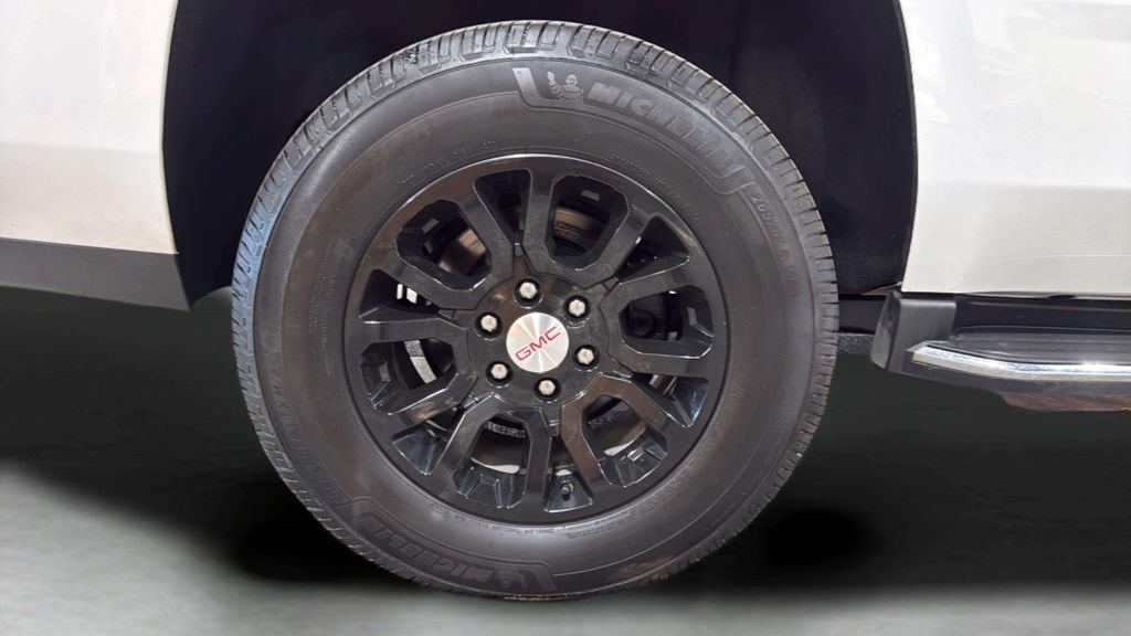 2020 GMC Yukon SLE - Photo 41