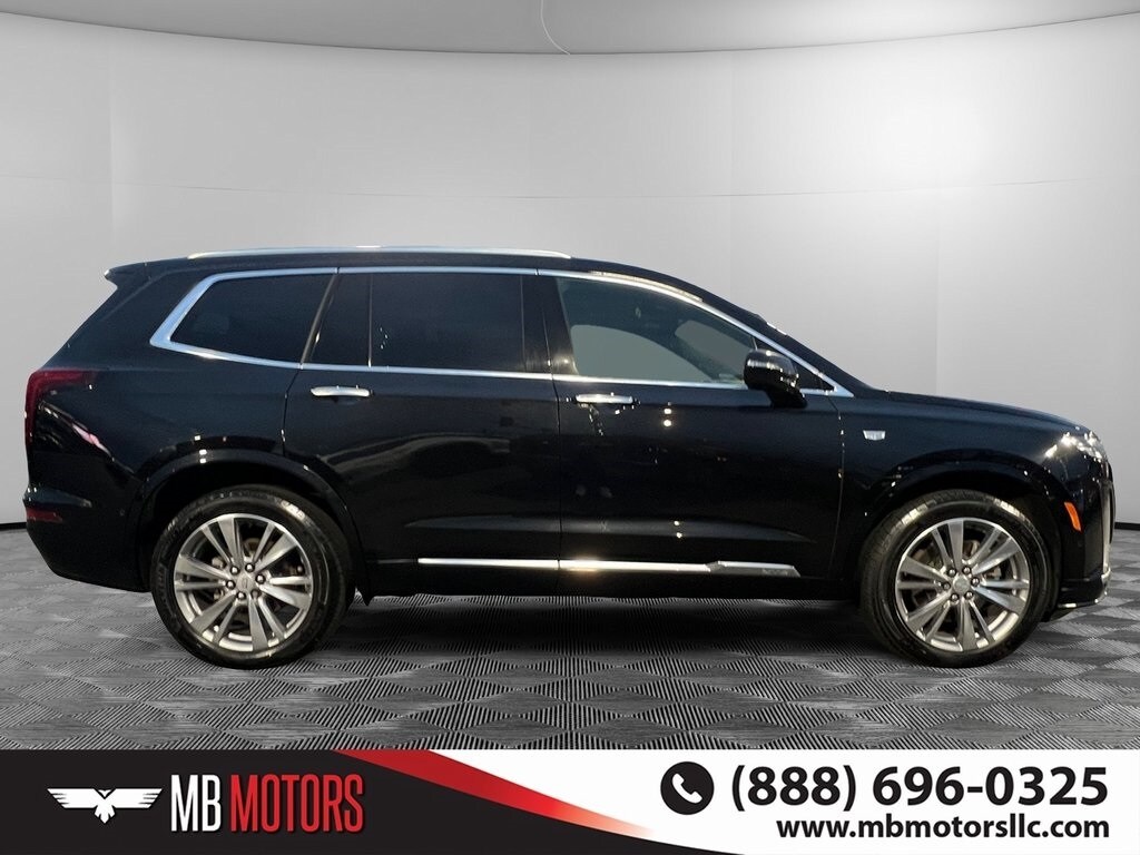 2023 Cadillac XT6 Premium Luxury photo 2