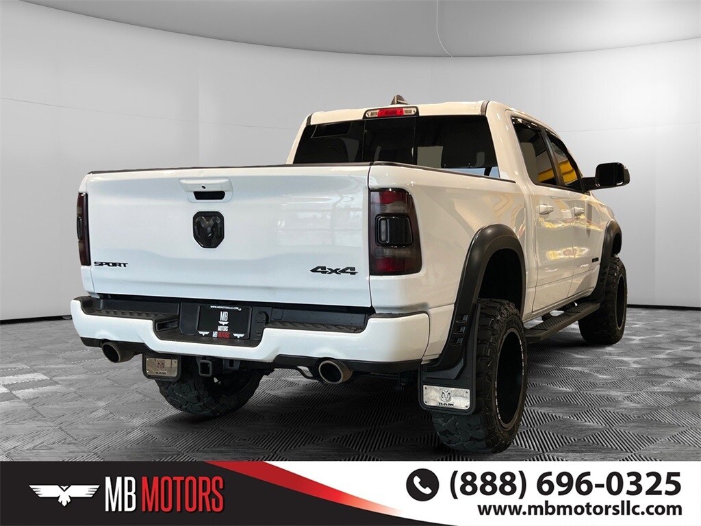 2022 Ram 1500 Sport photo 3