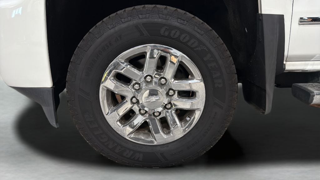 2018 Chevrolet Silverado 3500HD LTZ - Photo 39