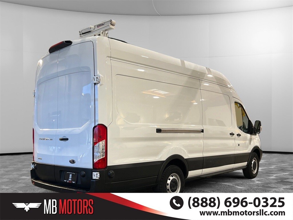 2019 Ford Transit photo 3