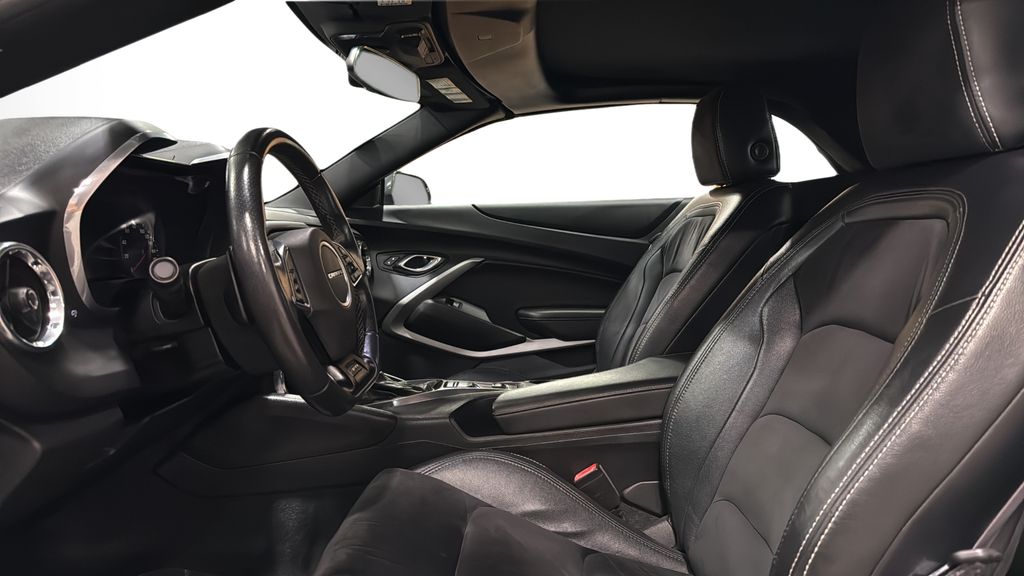 2017 Chevrolet Camaro 1SS - Photo 18