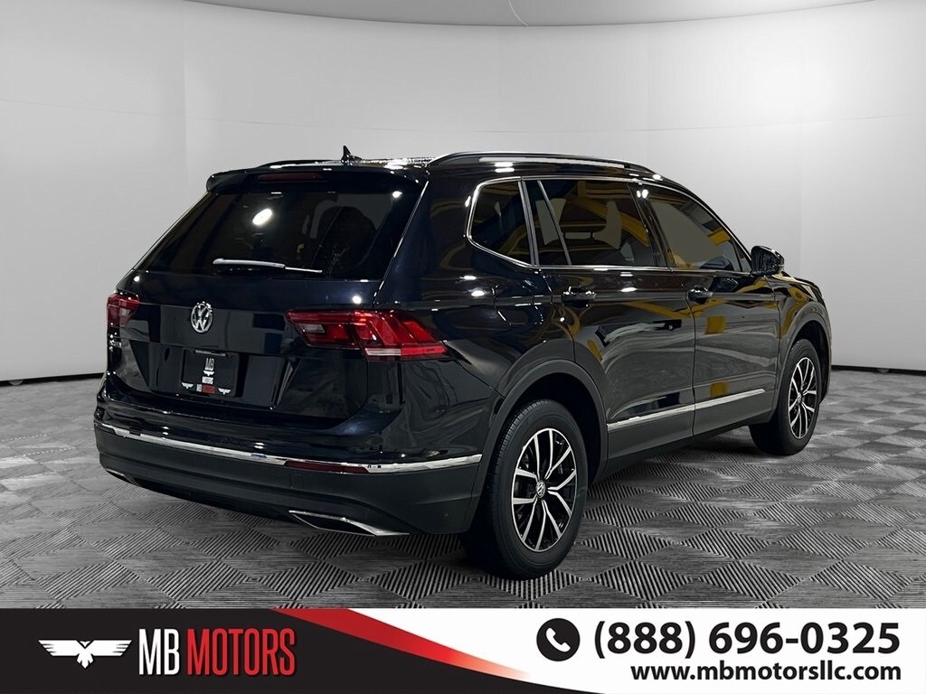 2021 Volkswagen Tiguan SE photo 3