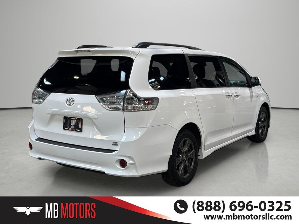 Used 2020 Toyota Sienna SE Van