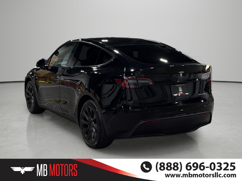 Used 2023 Tesla Model Y Long Range SUV