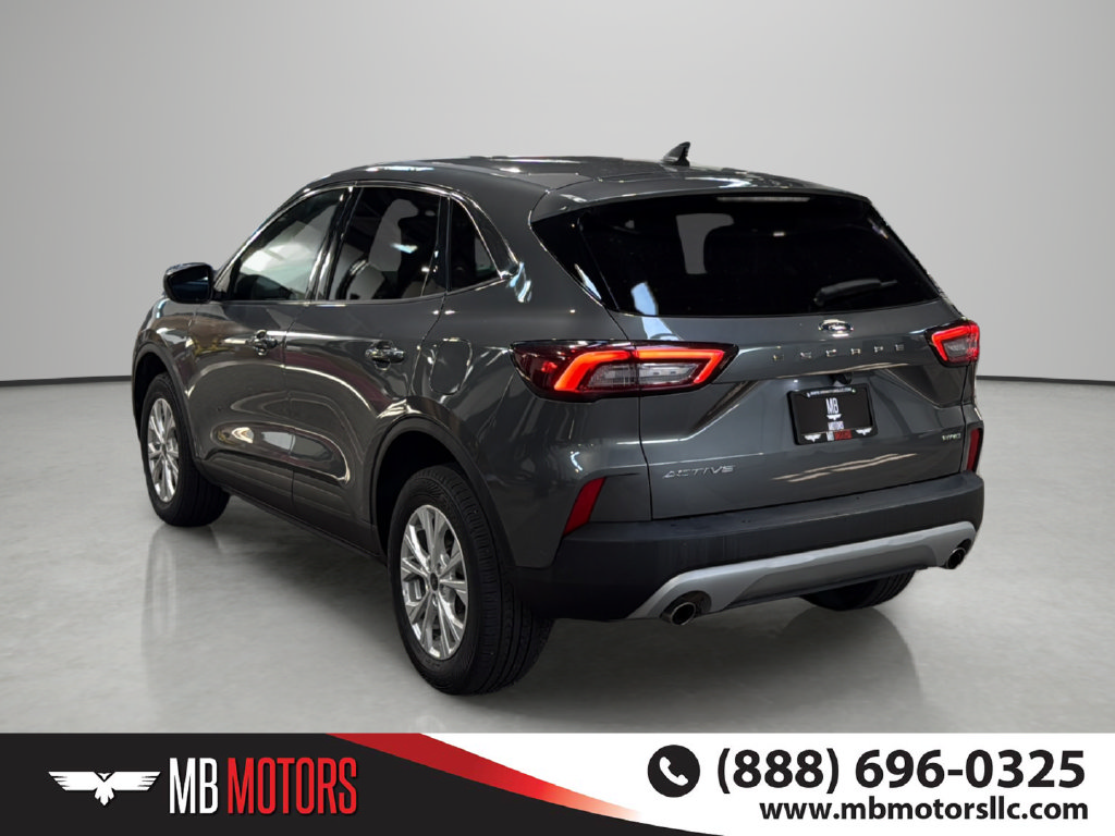 Used 2024 Ford Escape Active SUV