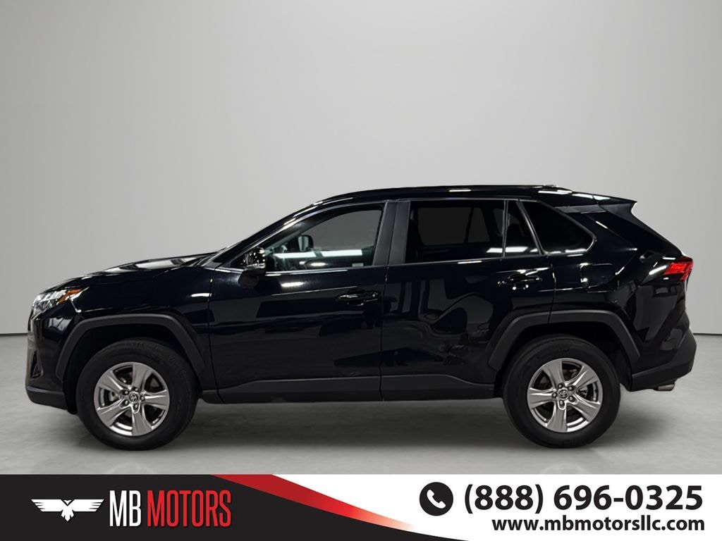 Used 2025 Toyota RAV4 XLE SUV