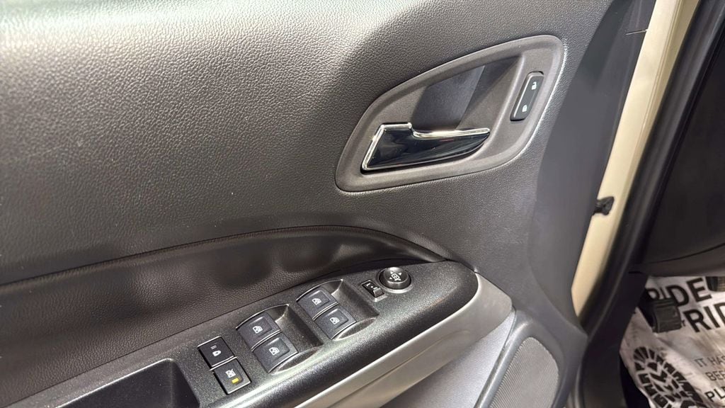 2022 Chevrolet Colorado ZR2 - Photo 18