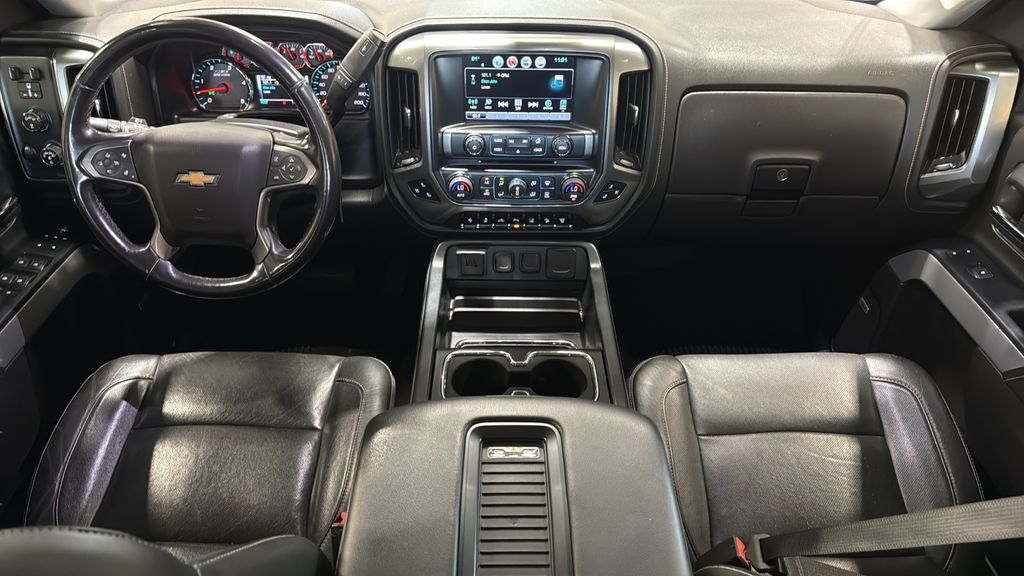 2018 Chevrolet Silverado 3500HD LTZ - Photo 17