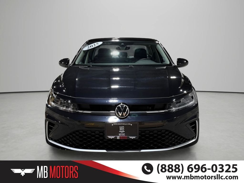 Used 2025 Volkswagen Jetta 1.5T SE Sedan