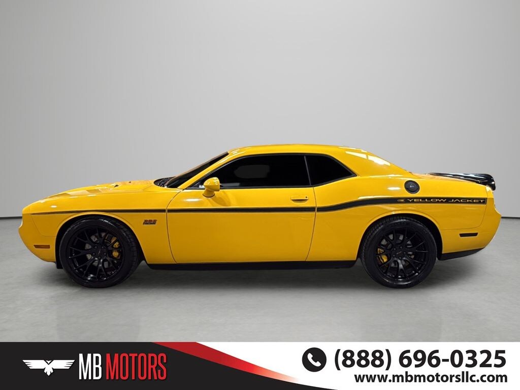 Used 2012 Dodge Challenger SRT8 392 Coupe