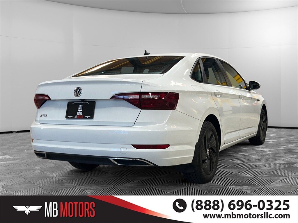 2020 Volkswagen Jetta SEL Premium photo 3